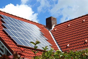 fotovoltaico installato su un edificio