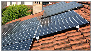 pannelli fotovoltaici semi-integrati su tetto inclinato